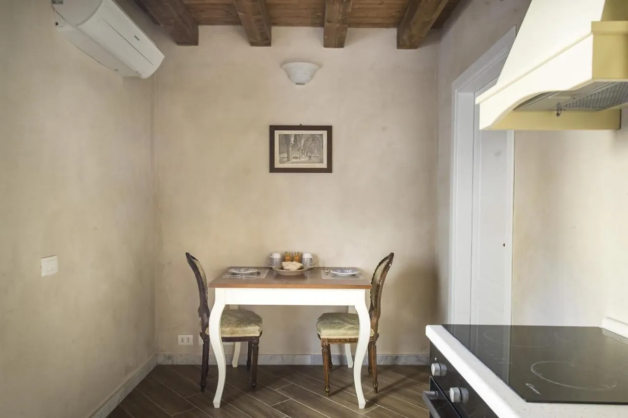 Palazzo Conte Federico Apartments Palermo