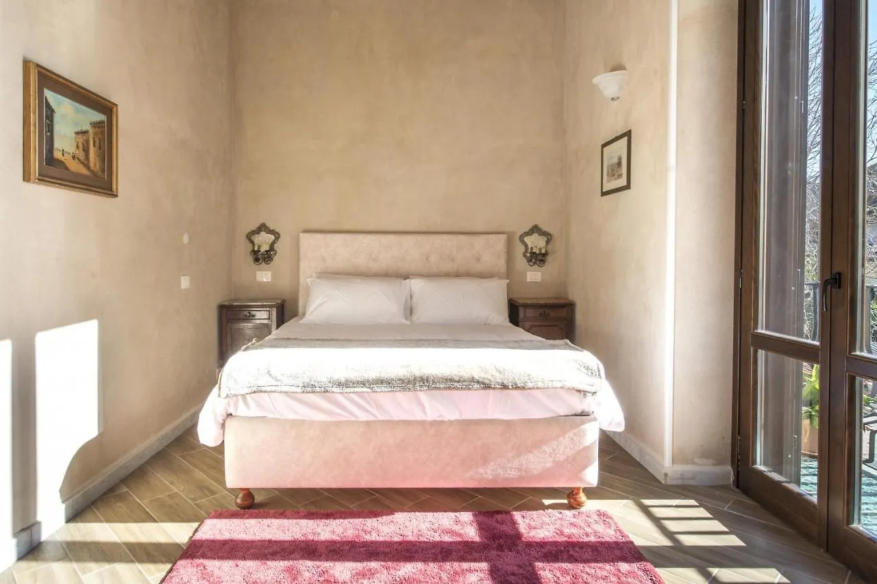 Palazzo Conte Federico Apartments Palermo 0*,  Italy