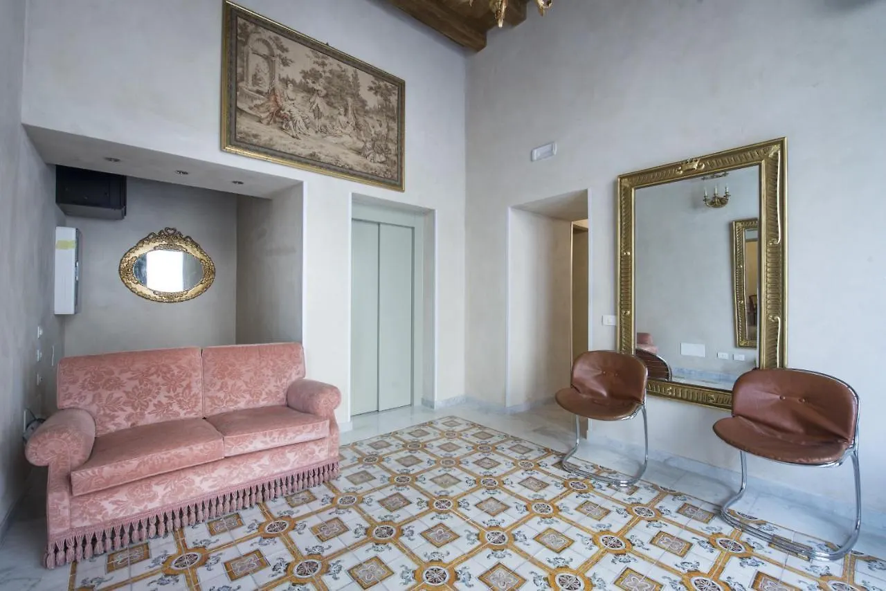 Palazzo Conte Federico Apartments Palermo