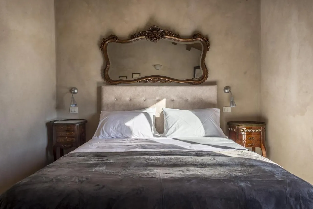 Palazzo Conte Federico Apartments Παλέρμο